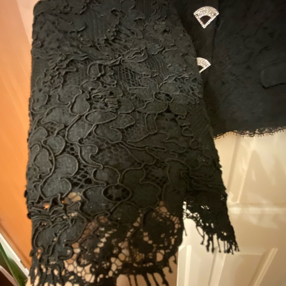 Dolce and Gabbana  Lace Blazer size Large Black - Picture 2 of 4